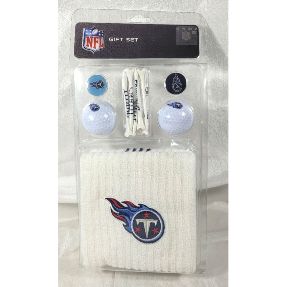 WinCraft Tennessee Titans Golfing Gift Set: Towel, Markers, Balls, Tees